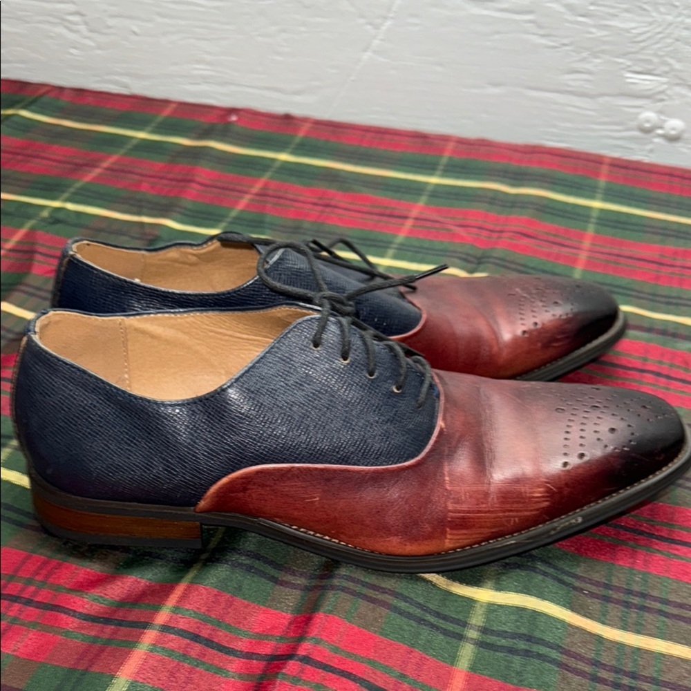 Men's Two-Tone Leather Dress Shoes